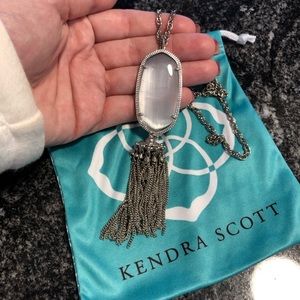 Kendra Scott Rayne Necklace - light gray coloring